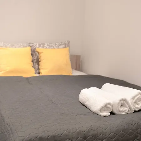 Minimalistic & Cozy On Joseph Boulevard Budapest