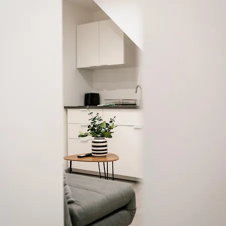 Apartman Minimalistic & Cozy On Joseph Boulevard